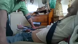 Meth Head Blowjob - deepthroat head lock Gay Porn - Popular Videos - Gay Bingo