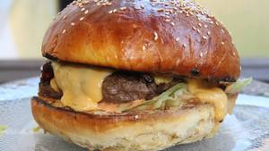 Burger Porn - MB SIGNATURE BURGER ðŸ” Classics ðŸ” Burger Recipe ðŸ” Food Porn
