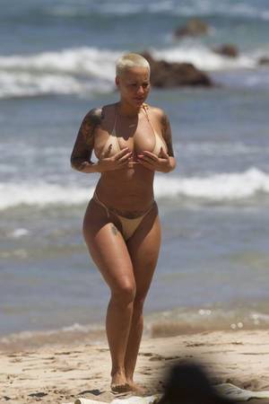 famous people on nude beaches - 