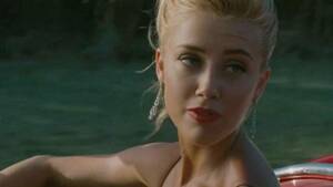 Amber Heard Porn Double - Produzent setzte Porno-Double ein: Darstellerin Amber Heard zieht vor  Gericht | Moviebreak.de
