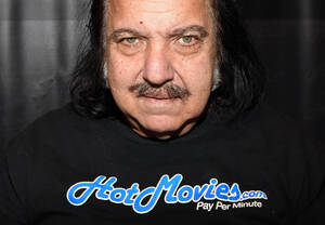 Anesthesia Porn Forced - Adult film star Ron Jeremy now facing sex crime charges involving 17  victims | FOX 5 San Diego