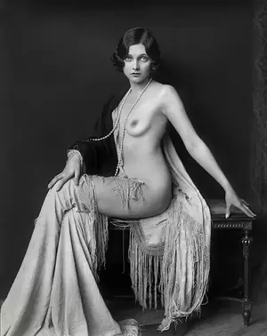 20s and 30s porn - Adrienne Ames; Ziegfeld Follies showgirl and actress 20s 30s. nudes | Watch- porn.net