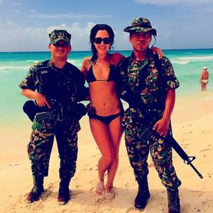 Mule - Bikini-clad 'drug mule' arrested in Â£13million cocaine bust is former porn