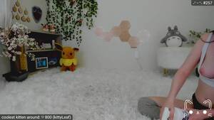 fat pussy voyeur - Kitty Porn Video Record: smallcock, voyeur, twerk, fatpussy