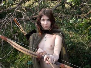 Costume Tits - Nude Arrow Girl In Nature
