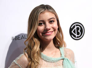 G Hannelius Porn Captions - G. Hannelius Prom 2017: See Her Dress and Boyfriend | J-14