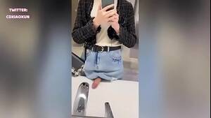 asian shemale masturbating bathroom - Asian Shemale Masturbates In Public Toilet And Gets Nearly Caught - xxx  Videos Porno MÃ³viles & PelÃ­culas - iPornTV.Net