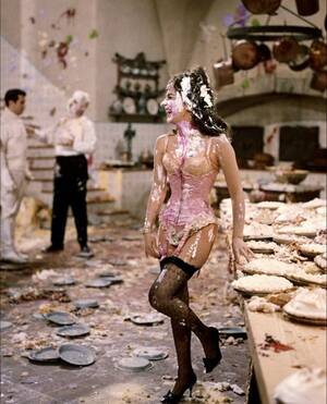 Natalie Wood Porn - Natalie Wood after a Pie Fight - 1965 : r/OldSchoolCool