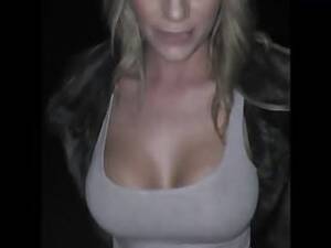 Dressed Alley Blowjob - Blowjob in the Alley | xHamster