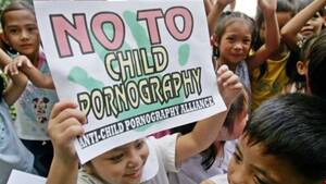 Japan Toddler - Japan Outlaws Owning Child Pornography