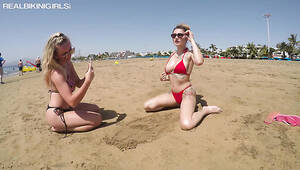 big tit bikini beach babes - Real Bikini Girls Big Boobs Porn Videos | xCafe.com