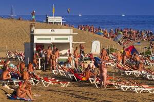 europe nudism naturalists nude - Gran Canaria Info - Maspalomas Beach: Europe's Nudist Capital
