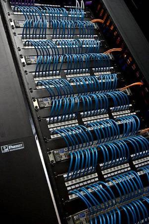 networking porn - Very clean patch panel install.