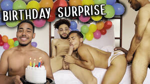 Birthday Porn For Men - BIRTHDAY SURPRISE gay porn video on Bolatino