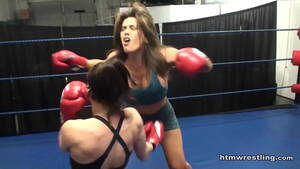Battle Women Porn - Strong Women Sexy Epic Boxing Battle - XNXX.COM