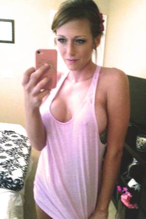 Blake Lively Tits - Leaked* Blake Lively Fappening Pics [ UNCENSORED ] â€“ Page 2 â€“ Leaked Pie