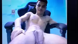 Big Limp Cock - Free Huge Flaccid Cock Gay Porn Videos | xHamster