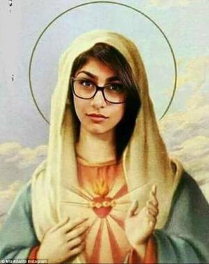 Mia Khalifa Porn Captions - ... Malala for Mia Khalifa' apparently in reference to last when some  mistook a photo of Pakistani activist Malala Yousafzai for hers. The porn  star was ...