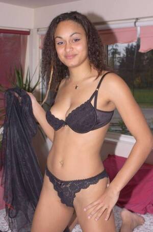 india lingerie - Indian Lingerie Porn Pics & Nude MILF Photos - WifesBank.com
