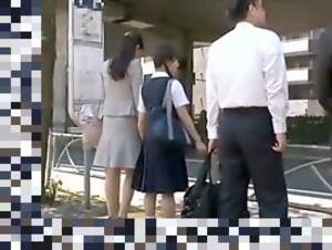 japanese pervert bus - Japanese perverts bus - video