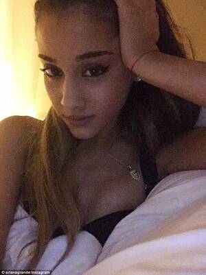 Ariana Grande Tits - Why I love Ariana Grande - Article: Ariana Grande'ssexy bedroom selfie -  Wattpad