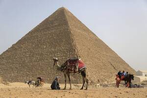 Egyptian Pyramids Porn Star - Egyptian Pyramids provide porno background â€” again â€“ New York Daily News