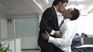 Gay Asian Office Porn - Dirty Asian guy getting fucked in his office - Gayfuror.com