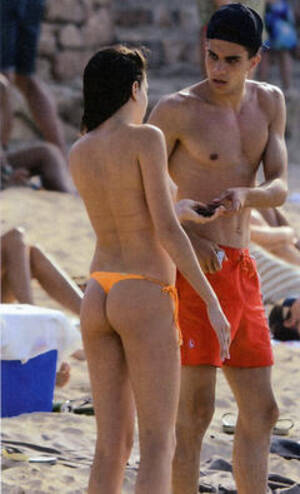 movie stars nude on beach - www.pincelebs.net/thumbs/b/3/e/b3ef8f969812f53f52c...