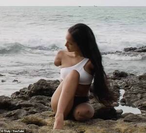 Forced Quadruple Amputee Porn - Triple amputee becomes a model and influencer after electrical accident |  Daily Mail Online