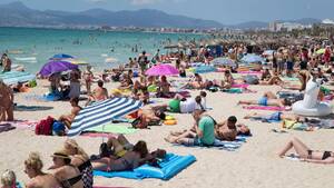 canary islands nude beach sex - Spanish holiday resort of Palma bans walking around topless | CNN