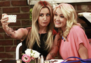 Ashley Tisdale Lesbian - Ashley Tisdale On 'Young & Hungry' â€” Gay Character & 'High School Musical'  â€“ TVLine