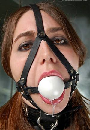 Ball Gag Girl Porn - Ball gag collar porn - Bdsm : gagged jpg 530x771