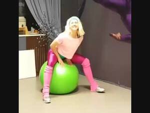 Aerobics Spandex Porn - 80s aerobics girl in shiny blue lycra porn video on BrownPorn