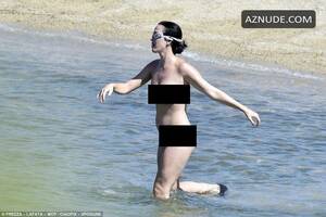 katy perry nude beach - Katy Perry And Orlando Bloom Nude at A Beach in Italy - AZNude