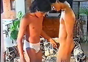 Mexican Vintage Gay Porn - p2.porn.biz/pics/fpO/133021489.jpg