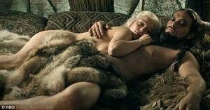 Game Of Thrones Softcore Porn - HBO Is Trying To Get The 'Game Of Thrones' Sex Scenes Removed From PornHub  For A Pretty Obvious Reason