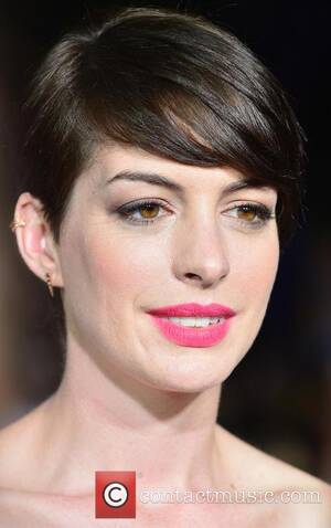 Anne Hathaway Cum Porn - Anne Hathaway | Biography, News, Photos and Videos | Page 9 |  Contactmusic.com