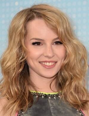 Bridgit Mendler Porn Kelli - Bridgit Mendler False Eyelashes | Messy hairstyles, Hair styles, Bridgit  mendler