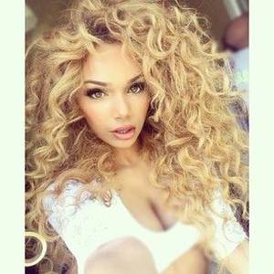 Big Hair Porn - Big hair!