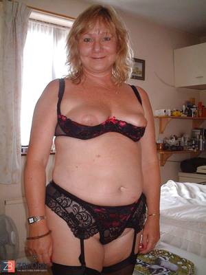 amature milf plumpers - BIG PLUMPER chubby mature wive - teenager public - fett mollig pipe