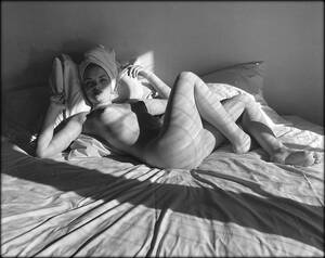 1945 Porn - In bed, 1945 Porn Pic - EPORNER