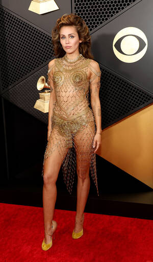 Miley Cyrus Nude Porn - Miley Cyrus Wears Naked Dress Made of Safety Pins to 2024 Grammys