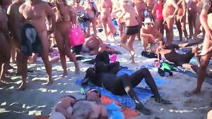 group beach fucking - Group Sex On The Beach - EPORNER