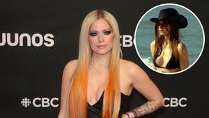 avril lavigne upskirt - Avril Lavigne Bikini Pictures: Singer Sexiest Swimsuit Photos