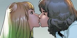 Kitty Pryde And Rogue Lesbian - 10 Great Marvel Comics That Feature Well Written LGBTQ+ Characters