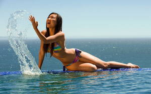 hiromi oshima beach - Ms. Hiromi Oshima, water, model, asian, fashion, swimming, HD wallpaper |  Peakpx