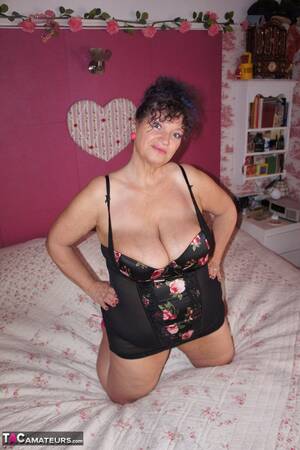 chubby mature black lingerie - Big titted horny mature in black lingerie showcasing her massive big BBW  tits - PornPics.com
