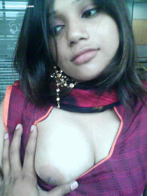 black girls squeezing boobs - Boyfriend Squeezing Milk Her Girlfriend Boobs l Picture Indian Girl Boobs  Nipple | World Best Entertainments