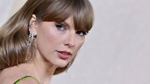 Lesbian Celebrity Porn Taylor Swift - Explicit, AI-generated Taylor Swift images spread quickly on social media |  CNN Business