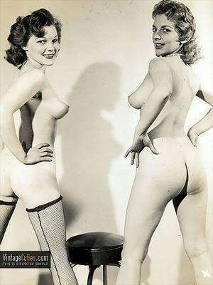 1940s nude models - Vintage Nudes 1940's